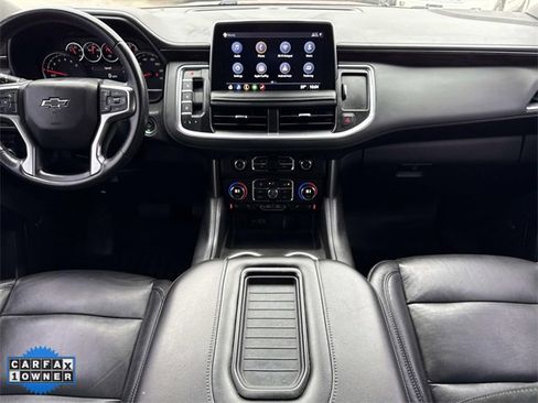 Used 2021 Chevrolet Tahoe Z71 image 3