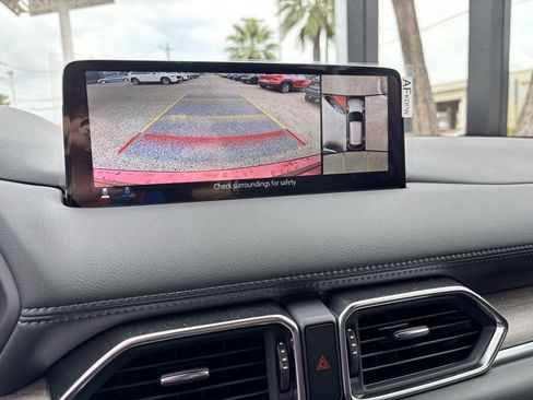 New 2025 MAZDA CX-5 Signature image 11