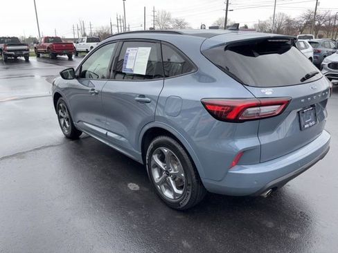 Certified 2024 Ford Escape ST-Line w/ Tech Pack #1 AWD/4WD image 17