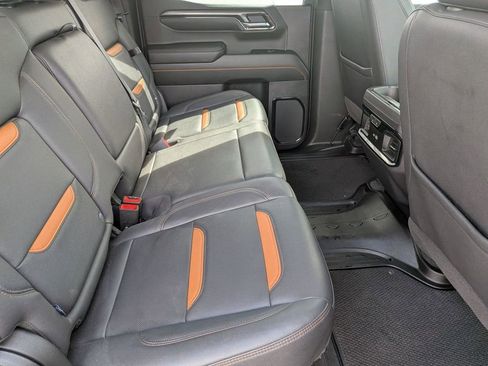 Used 2024 GMC Sierra 1500 AT4 w/ Technology Package AWD/4WD image 34