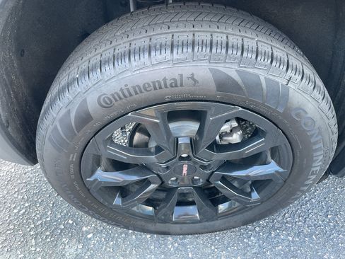 Certified 2026 GMC Terrain Elevation w/ Elevation Premium Package FWD image 8