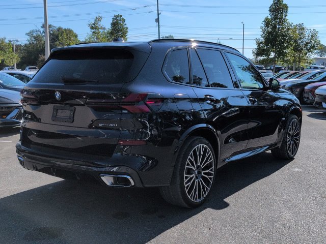 Used 2025 BMW X5 sDrive40i w/ M Sport Package RWD image 5
