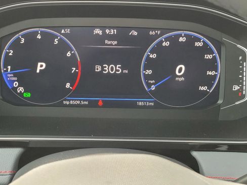 Used 2025 Volkswagen Jetta GLI Autobahn FWD image 32
