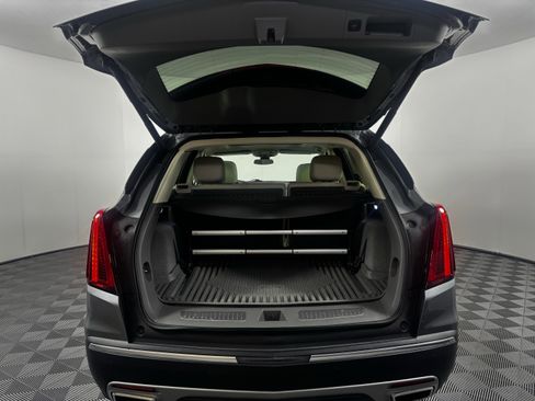 Used 2022 Cadillac XT5 Premium Luxury image 16