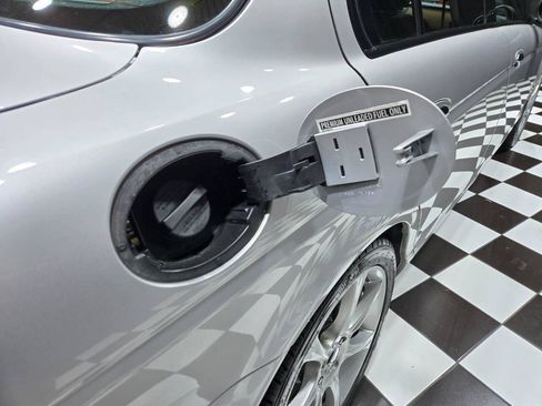 Used 2005 Jaguar S-TYPE R RWD image 29