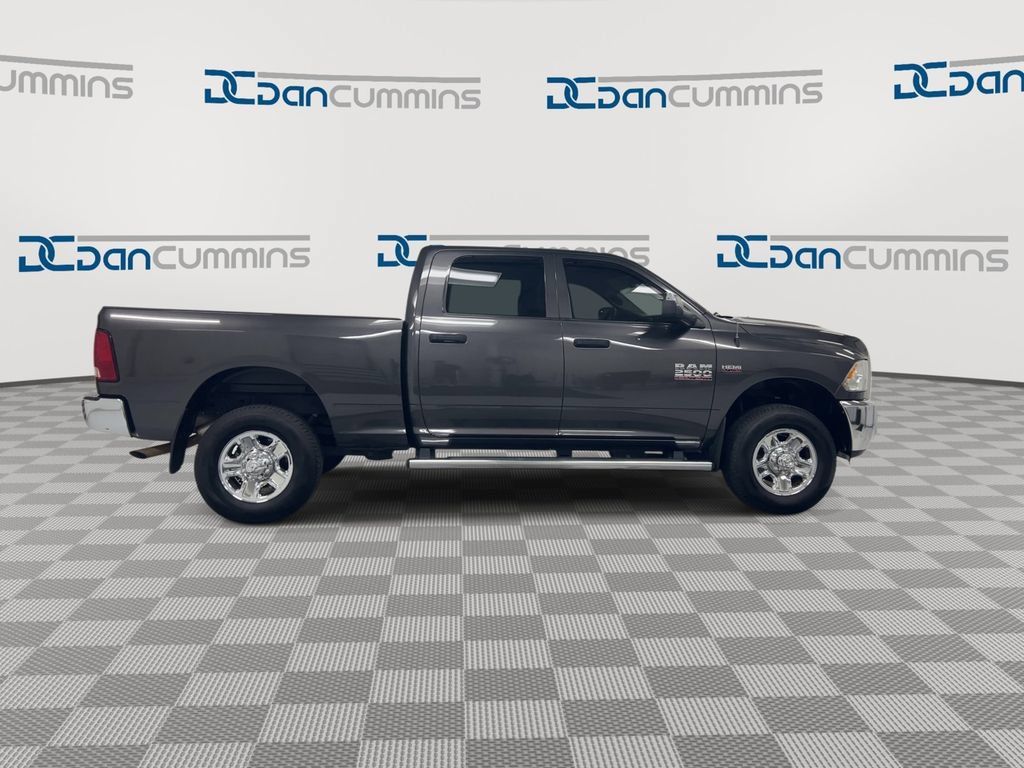 Used 2016 RAM 2500 Tradesman w/ Chrome Appearance Group AWD/4WD image 9