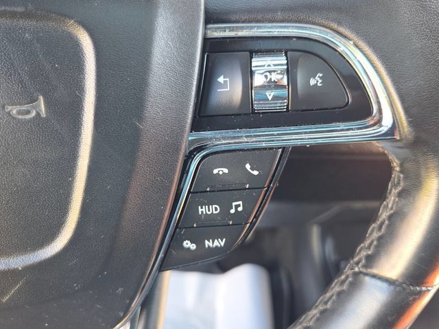 Used 2019 Lincoln Navigator Reserve AWD/4WD image 22