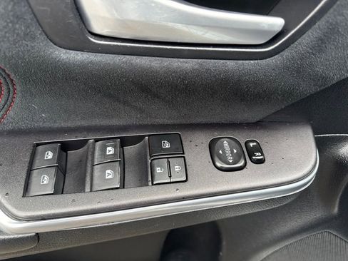 Used 2016 Toyota Camry XSE FWD image 28