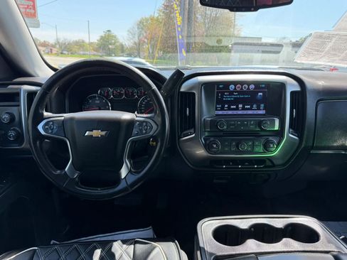Used 2017 Chevrolet Silverado 1500 LT w/ All Star Edition AWD/4WD image 28