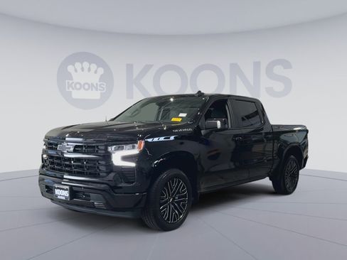 Used 2025 Chevrolet Silverado 1500 RST w/ Convenience Package II AWD/4WD image 5