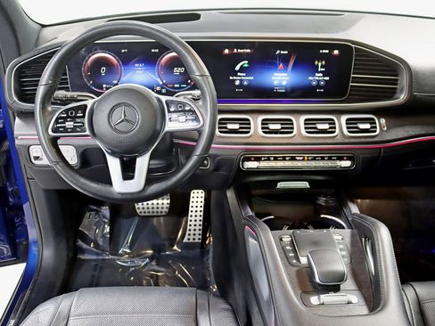 Used 2022 Mercedes-Benz GLS 450 4MATIC image 16