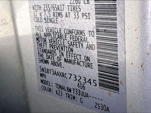 Used 2024 Nissan Rogue S FWD image 29