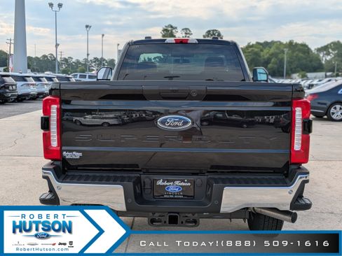 New 2025 Ford F350 XLT w/ 360-Degree Camera Package image 7