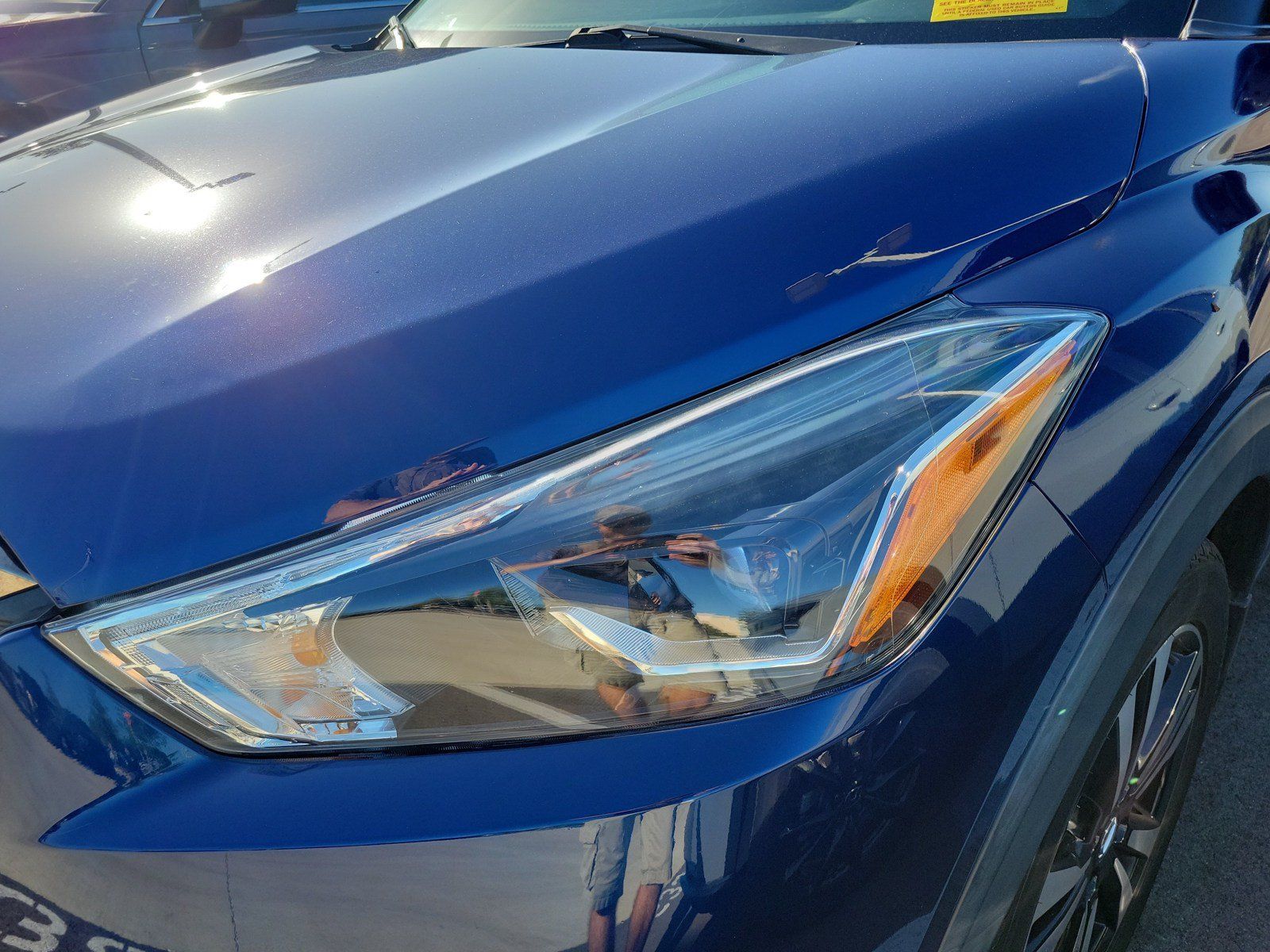 Used 2019 Nissan Kicks SR w/ Exterior Package FWD image 5