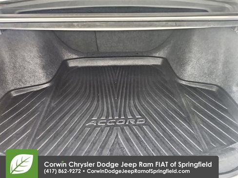 Used 2018 Honda Accord EX-L image 23