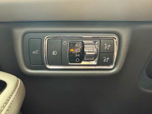 Used 2022 Lincoln Aviator Reserve w/ Equipment Group 201A AWD/4WD image 27