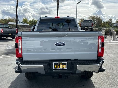 New 2025 Ford F350 Lariat w/ Lariat Ultimate Package image 5