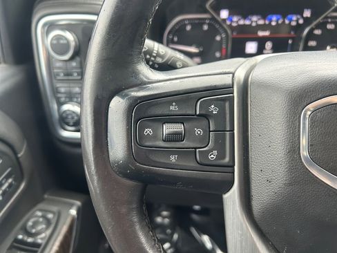 Used 2022 GMC Sierra 3500 Denali w/ Denali Ultimate Package image 17