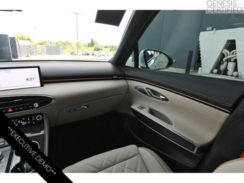 Used 2026 Genesis GV70 3.5T Sport Prestige AWD/4WD image 13