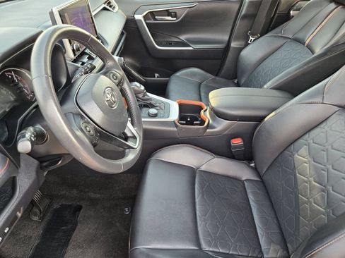 Used 2024 Toyota RAV4 Adventure AWD/4WD image 8