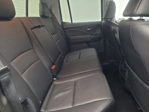 Used 2019 Honda Ridgeline RTL-E image 19