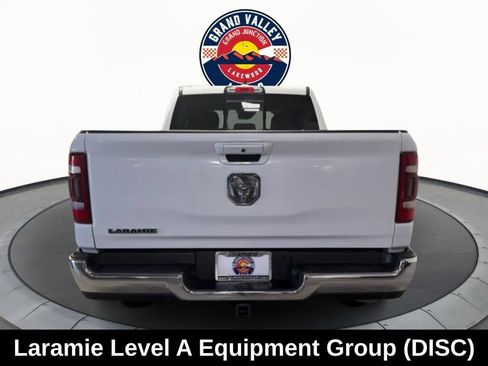 Used 2022 RAM 1500 Laramie AWD/4WD image 7