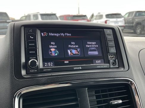 Used 2018 Dodge Grand Caravan SXT image 55
