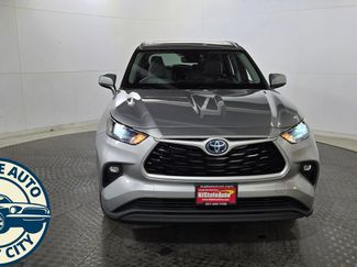 Used 2023 Toyota Highlander XLE AWD/4WD video 2