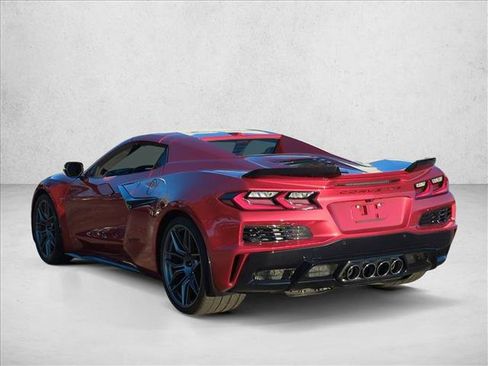 Used 2025 Chevrolet Corvette Z06 RWD image 8