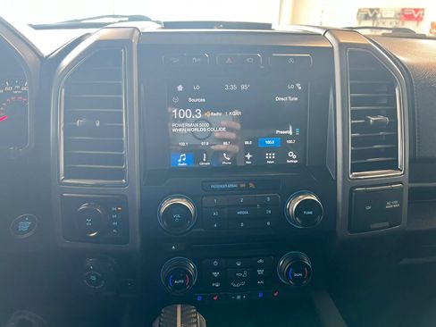 Used 2018 Ford F150 Raptor w/ Equipment Group 802A Luxury AWD/4WD image 15