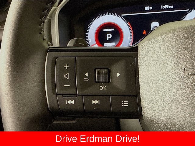 Used 2025 Nissan Rogue SL FWD image 13