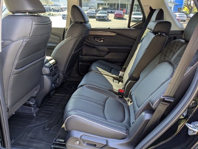 New 2026 Honda Pilot Elite image 33
