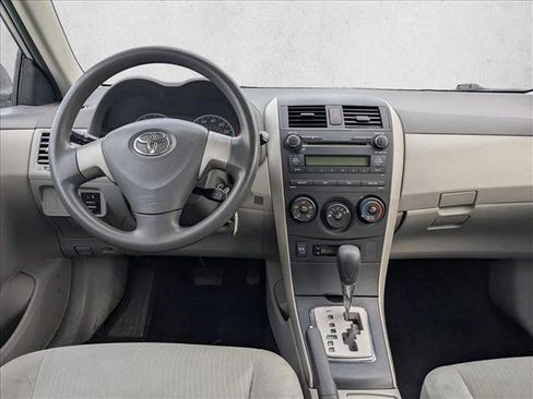 Used 2010 Toyota Corolla LE image 15