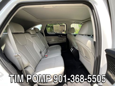 Used 2023 Kia Sorento S w/ Panoramic Sunroof Package FWD image 17