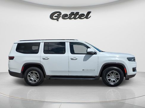 Used 2022 Jeep Wagoneer Series I w/ Convenience Group I image 11