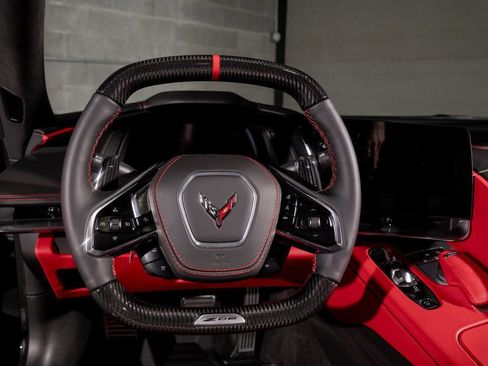 Used 2024 Chevrolet Corvette Z06 w/ Z07 Performance Package RWD image 21