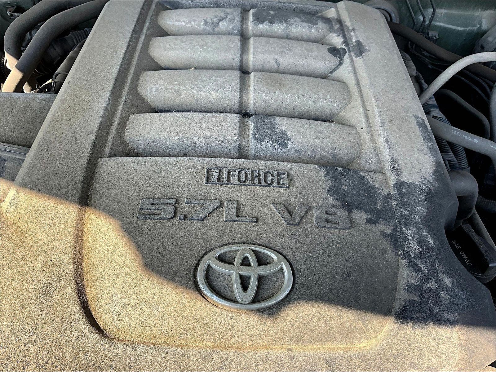 Used 2021 Toyota Tundra SR5 w/ Trail Edition AWD/4WD image 31