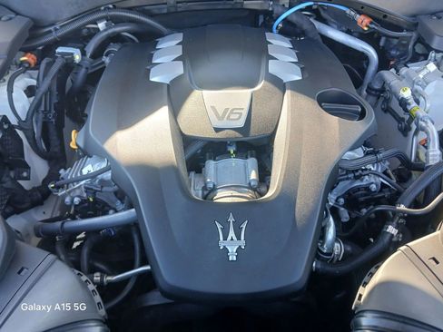 Used 2022 Maserati Levante GT image 25