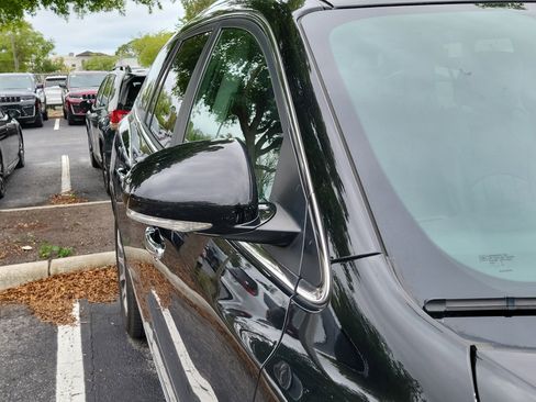 Used 2017 Buick Enclave Premium w/ Experience Buick Package image 9