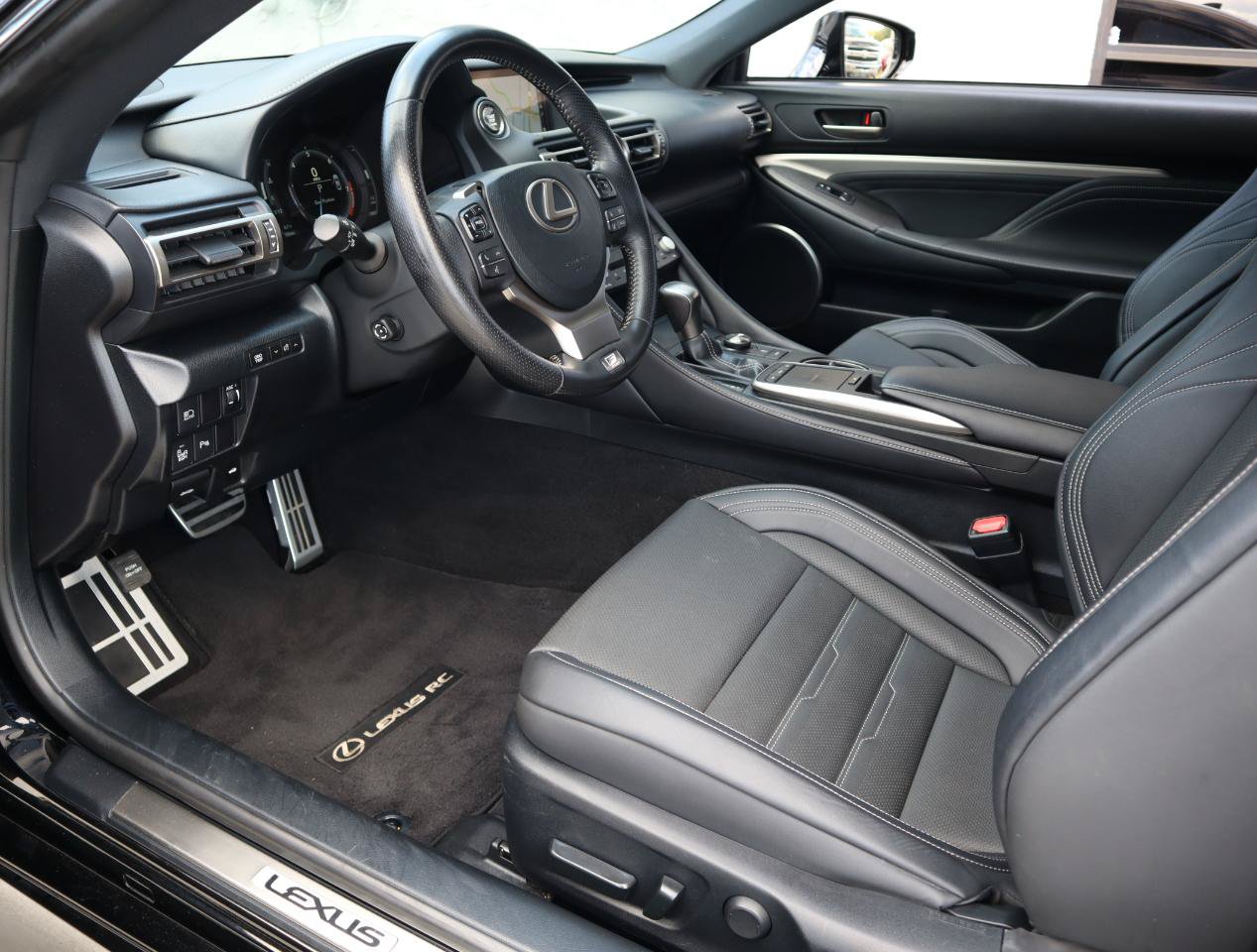 Used 2019 Lexus RC 350 F Sport w/ Accessory Package RWD image 32