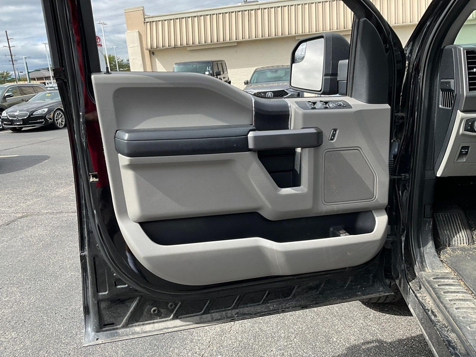 Used 2020 Ford F150 XLT AWD/4WD image 18