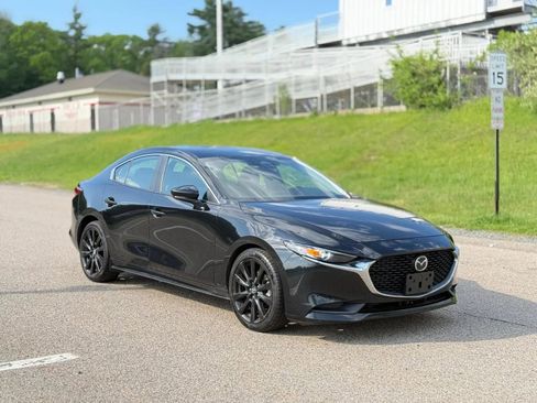 Used 2024 MAZDA MAZDA3 s FWD image 4