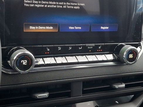 New 2026 Chevrolet Colorado Trail Boss w/ Midnight Edition AWD/4WD image 11