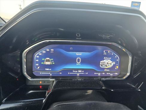 Used 2024 Chevrolet Silverado 2500 LTZ w/ LTZ Plus Package image 17