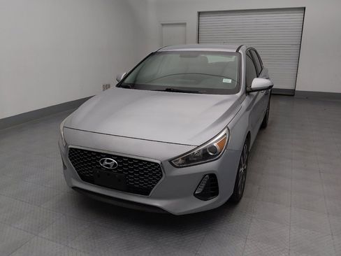Used 2020 Hyundai Elantra GT image 15