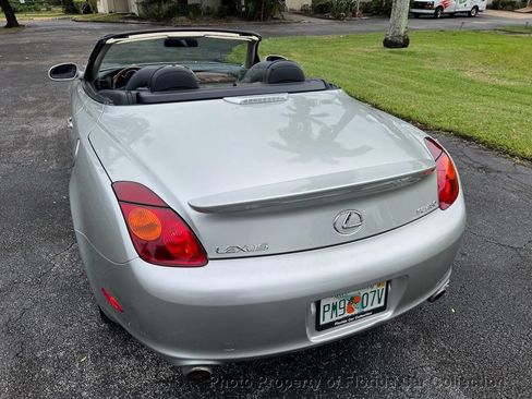 Used 2002 Lexus SC 430 Convertible RWD image 22