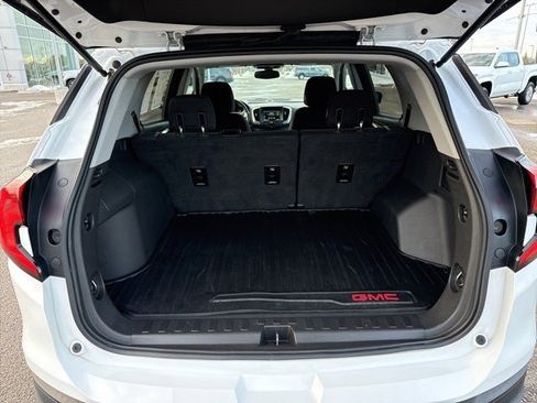 Used 2019 GMC Terrain SLE w/ Driver Convenience Package image 11