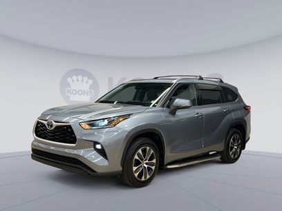 Used 2021 Toyota Highlander XLE