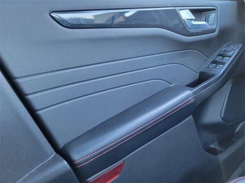 Certified 2023 Ford Escape ST-Line w/ Tech Pack #1 image 37