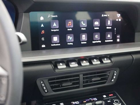 Certified 2025 Porsche 911 Carrera image 31